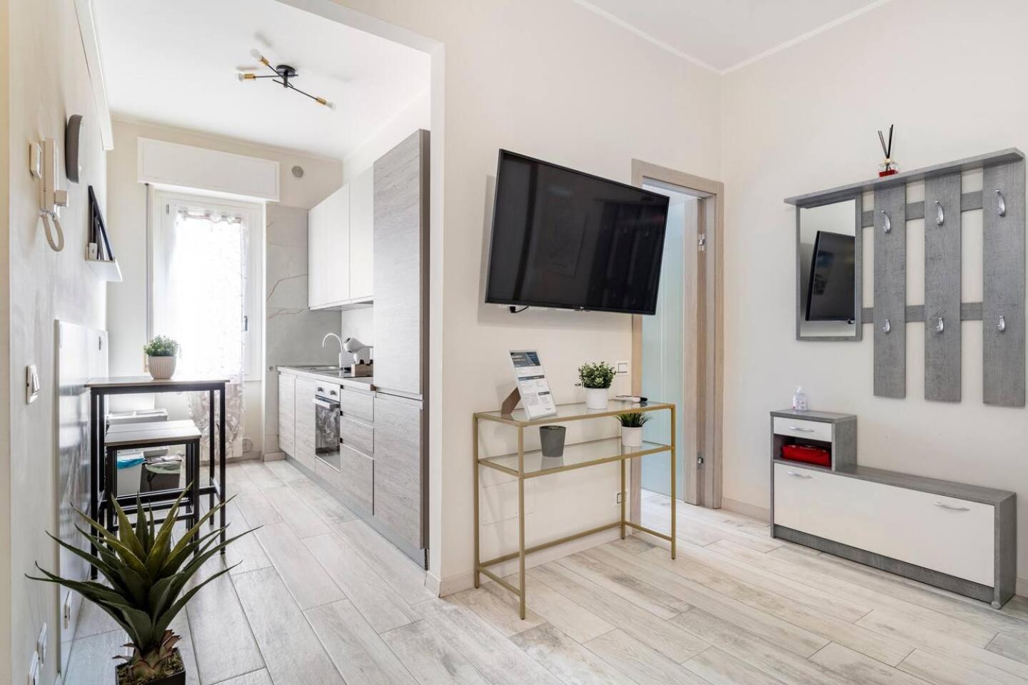 Snt Apartment - City Center Бергамо Екстер'єр фото